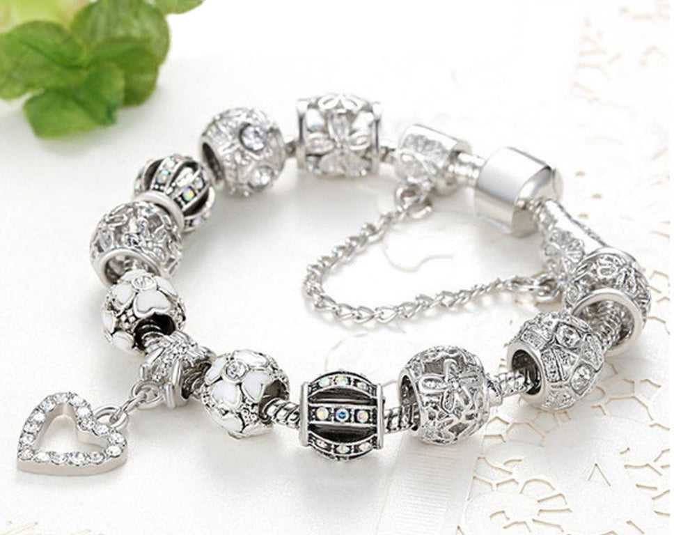 Sparkling Crystal Heart Charm Bracelets Without Charms For Women Exquisite  Aesthetic Accessory With Beads And Magic Stick Vintage Trendy From  Omricasspi, $6.08 | DHgate.Com